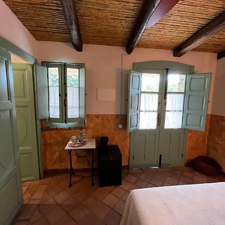 Pensjonat Graziosa Stanza Campidanese Su Segundu Oristano Zewnętrze zdjęcie